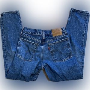 Levi's "wedgie" PREMIUM Jeans NWOT